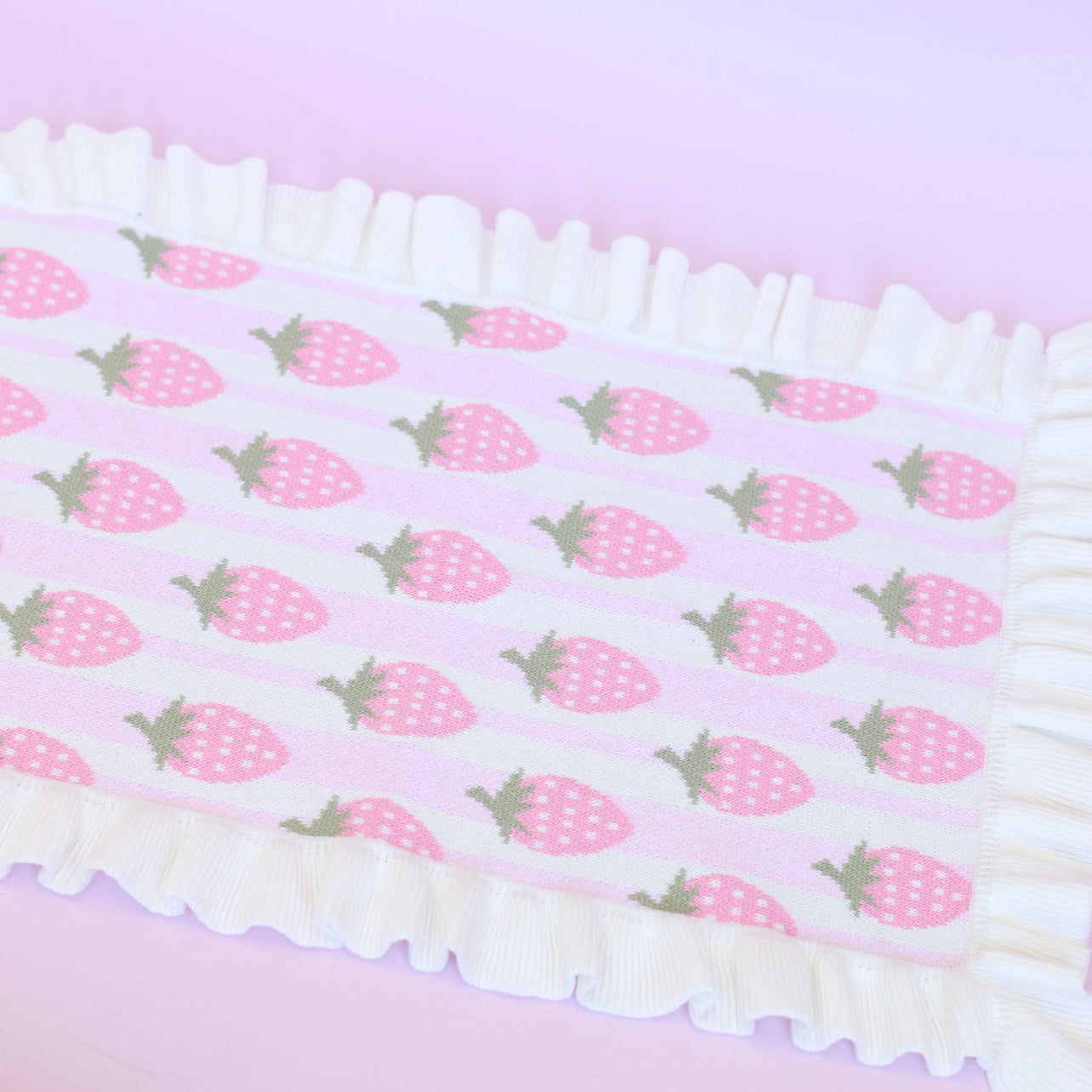 IN STOCK Strawberry frilled doll Blanket