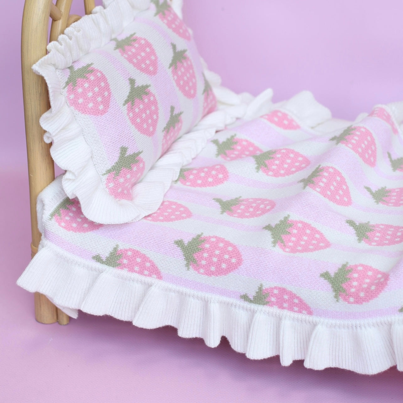 IN STOCK Strawberry frilled doll Blanket + Pillow set