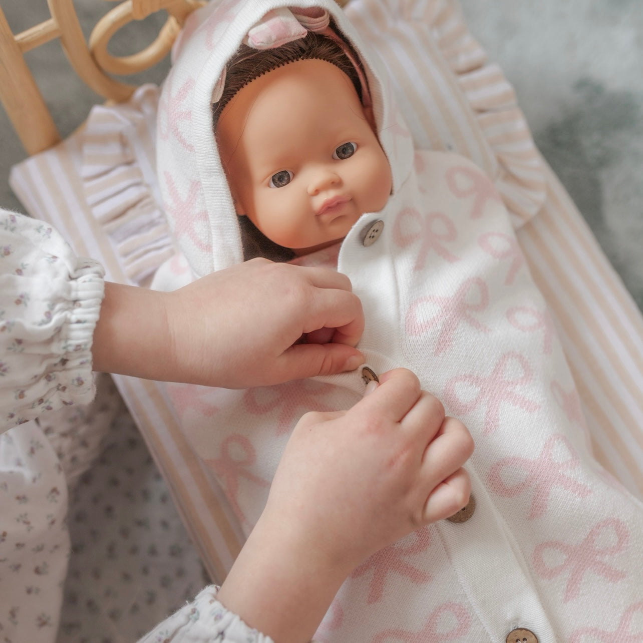 IN STOCK Salli Dream Cocoon - Powder blush pink bows