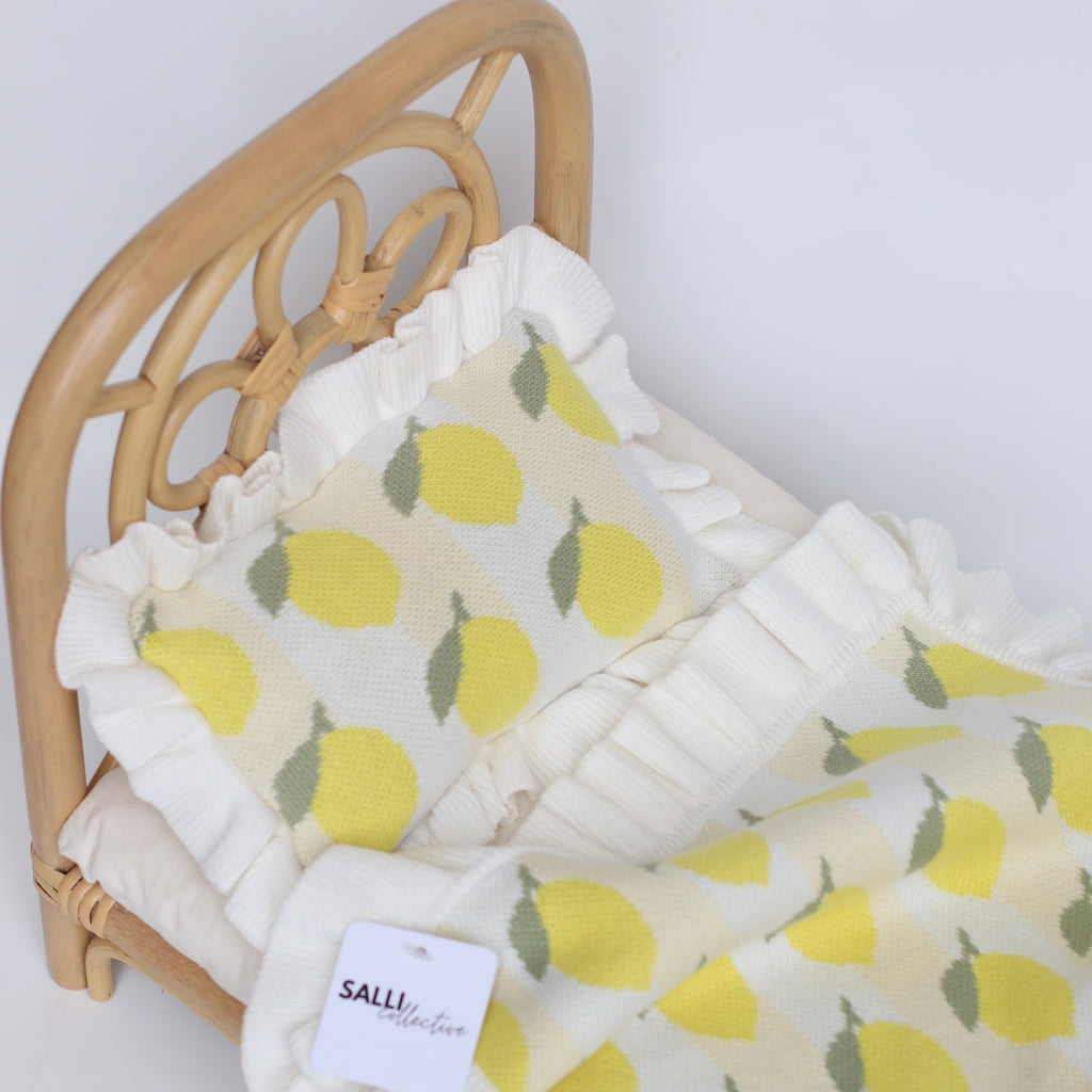 IN STOCK Freshly squeezed frilled doll Blanket + Pillow set